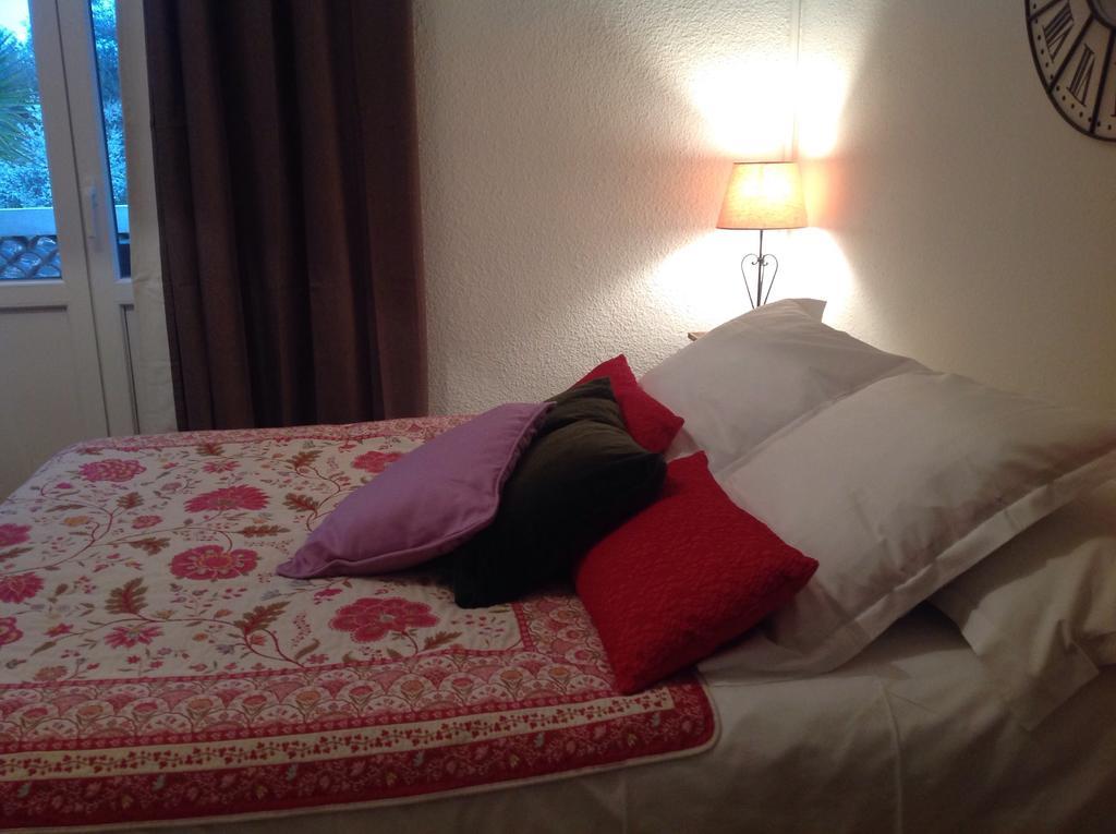 Lou Paradou Hotel Cagnes-sur-Mer Room photo