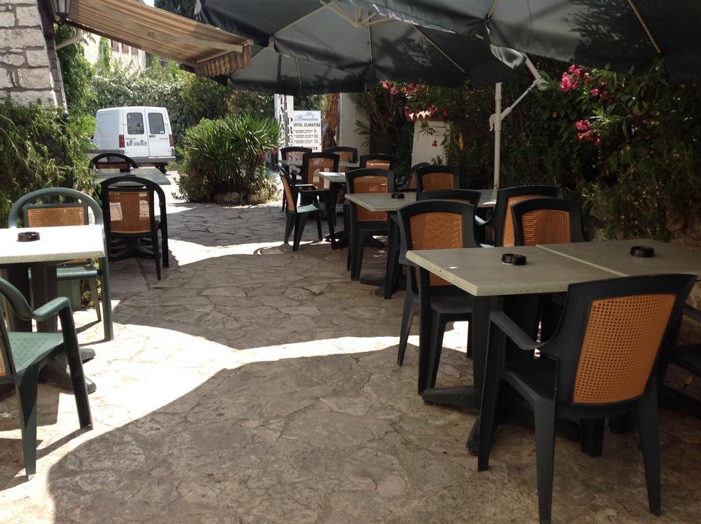 Lou Paradou Hotel Cagnes-sur-Mer Exterior photo